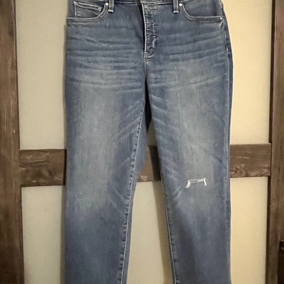 Chico's Blue Straight Leg Jeans with Medium Wash - Picture 1 of 4